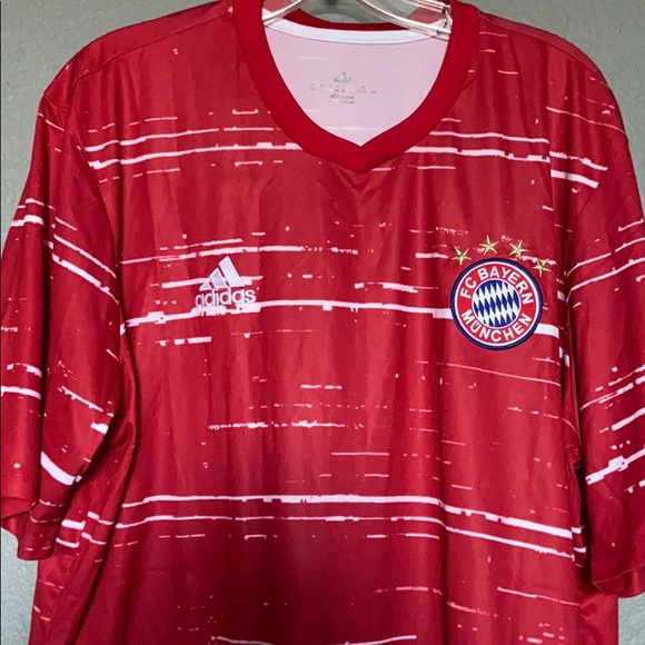 Bayern Munich FC Soccer Training Jersey XL - Picture 2 of 3